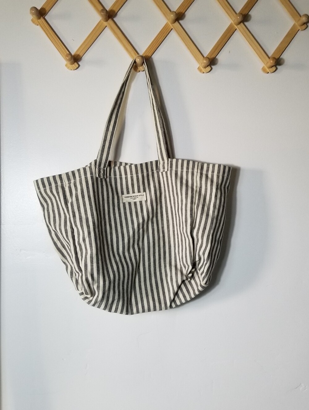 HURIDON DESIGN STYLE MARKET TOTE BAG BLACK AND CREAM